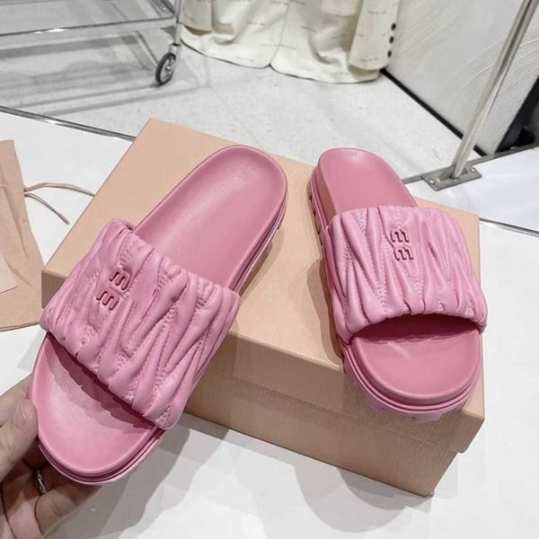 internet mius beach shoes women sandals slide designer same style slippers for wear in summer. 2023 new vacation thick sole f1qj
internet mius beach shoes women sandals slide designer same style slippers for wear in summer. 2023 new vacation thick sole f1qj