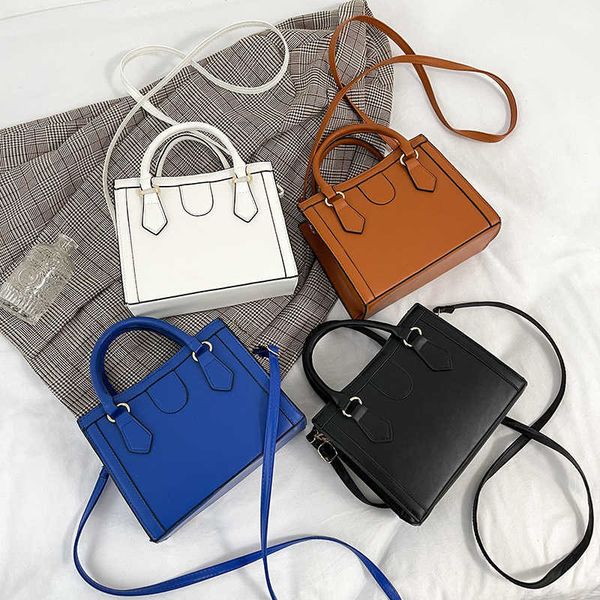 summer new minimalist high-end niche small square bag textured commuting portable crossbody bag for women
summer new minimalist high-end niche small square bag textured commuting portable crossbody bag for women