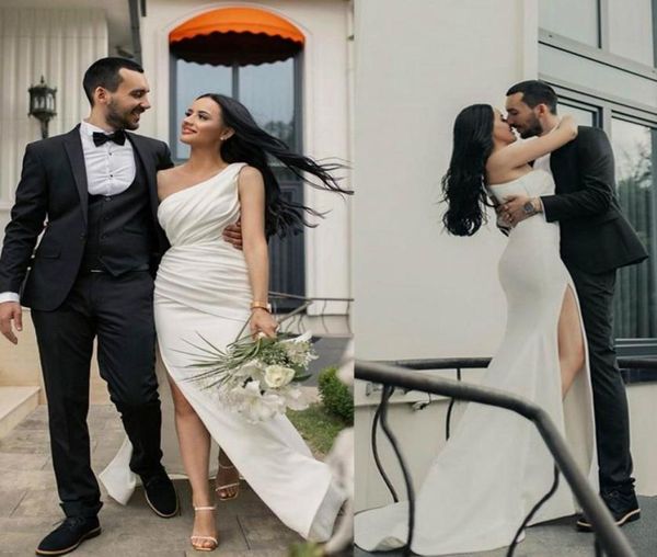 gorgeous mermaid 2021 wedding dresse simple style one shoulder thigh split bridal gowns satin silk zipper back wedding robes9316584, White
gorgeous mermaid 2021 wedding dresse simple style one shoulder thigh split bridal gowns satin silk zipper back wedding robes9316584, White