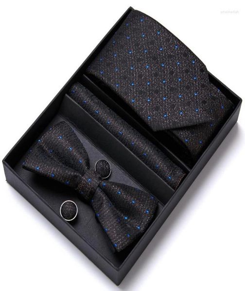 bow ties 35 styles brand gift box classic tie bowtie hanky cufflinks set for men silk butterfly necktie gravate6629548, Black;gray
bow ties 35 styles brand gift box classic tie bowtie hanky cufflinks set for men silk butterfly necktie gravate6629548, Black;gray