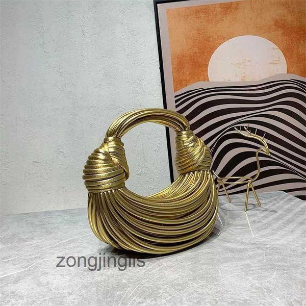 women's bottegas bags designer large tote bag venetas handbags 2023 noodle bag hand woven rope knot small pull bread dumplings cloud ha
women's bottegas bags designer large tote bag venetas handbags 2023 noodle bag hand woven rope knot small pull bread dumplings cloud ha