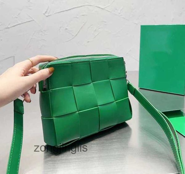 authentic camera designer the tote bag fashion bags knitted mens venetas bottegas cassette bag handbag tofu cowhide casual crossbody small s
authentic camera designer the tote bag fashion bags knitted mens venetas bottegas cassette bag handbag tofu cowhide casual crossbody small s
