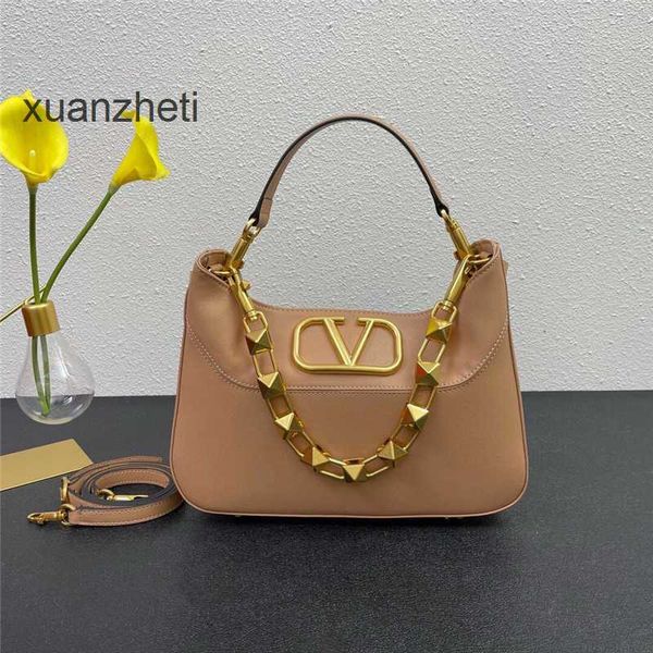 celebrity bags shoulder handheld lady's valentions letter classic same designer bag buckle genuine leather metal women's rivet one
celebrity bags shoulder handheld lady's valentions letter classic same designer bag buckle genuine leather metal women's rivet one