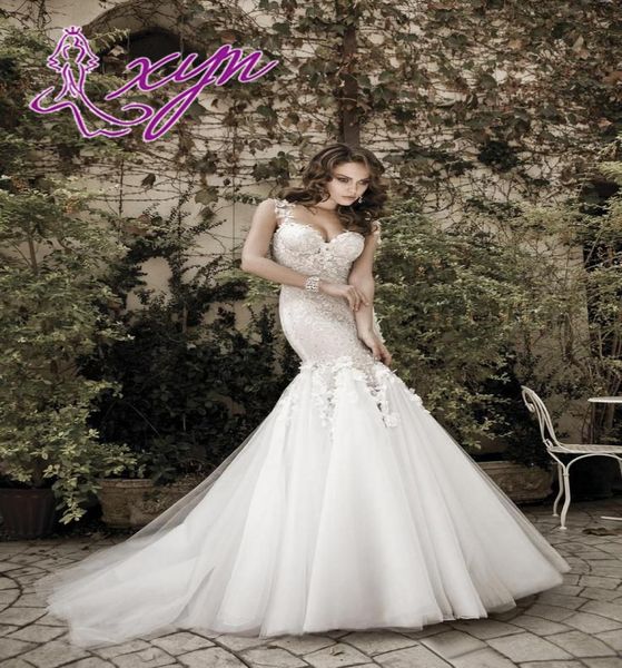 2014 new custom made lace mermaid wedding dresses with strap backless sweetheart sleeveless beaded applique court train ivory brid2811770, White
2014 new custom made lace mermaid wedding dresses with strap backless sweetheart sleeveless beaded applique court train ivory brid2811770, White