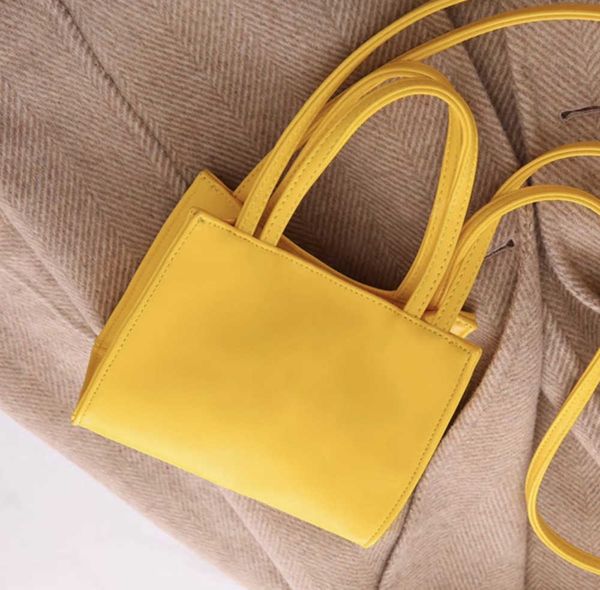 telfars bag shoulder designer bags soft leather mini handbags 2023 women handbag crossbody tote fashion shopping pink white purse satchels b
telfars bag shoulder designer bags soft leather mini handbags 2023 women handbag crossbody tote fashion shopping pink white purse satchels b