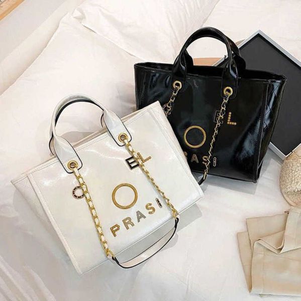luxury women's fashion hand bags beach bag brand metal badge classic totes handbags small mini pearl handbag female capacity large leat
luxury women's fashion hand bags beach bag brand metal badge classic totes handbags small mini pearl handbag female capacity large leat