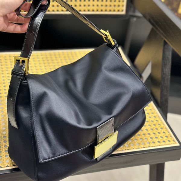 luxury designer women handbags tote bag shopping bag fashion beach bag nylon multifunctional wallet messenger bag
luxury designer women handbags tote bag shopping bag fashion beach bag nylon multifunctional wallet messenger bag