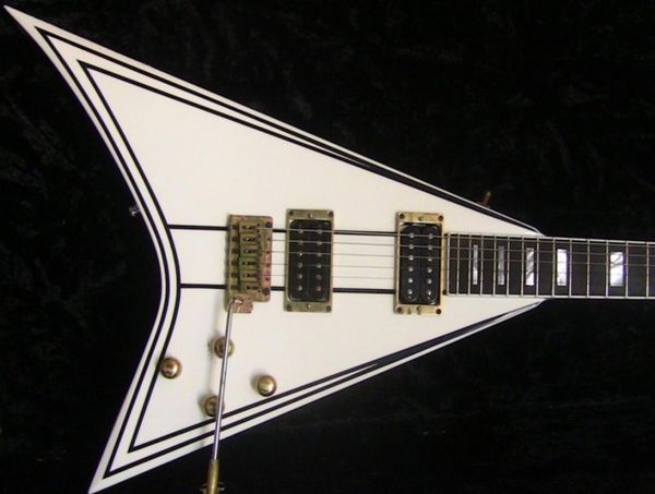 randy rhoads rr 1 black pinstripe white flying v electric guitar gold hardware block mop inlay tremolo bridge whammy bar4080230
randy rhoads rr 1 black pinstripe white flying v electric guitar gold hardware block mop inlay tremolo bridge whammy bar4080230