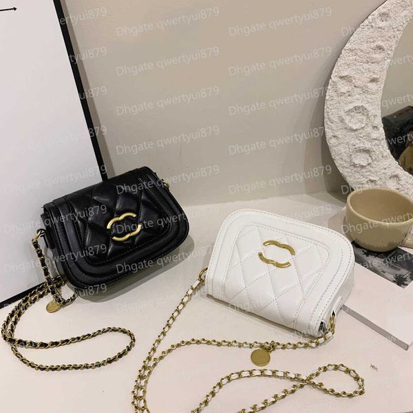2024 new women's luxury designer bags fashionable lingge small fragrance style crossbody bag leather sheepskin design sense chain shoul
2024 new women's luxury designer bags fashionable lingge small fragrance style crossbody bag leather sheepskin design sense chain shoul