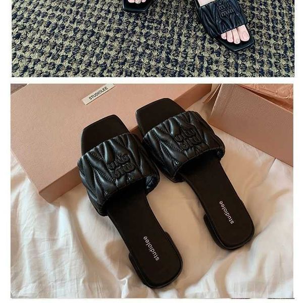 designer mius beach sandals shoes women 2023 slide summer new leather square heel flat bottom wear toe slippers for rfty
designer mius beach sandals shoes women 2023 slide summer new leather square heel flat bottom wear toe slippers for rfty