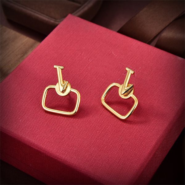 designer earring v logo stud earing luxury women fashion hoop jewelry charm crystal pearl earring jeweler woman gifts mxo9, Golden
designer earring v logo stud earing luxury women fashion hoop jewelry charm crystal pearl earring jeweler woman gifts mxo9, Golden