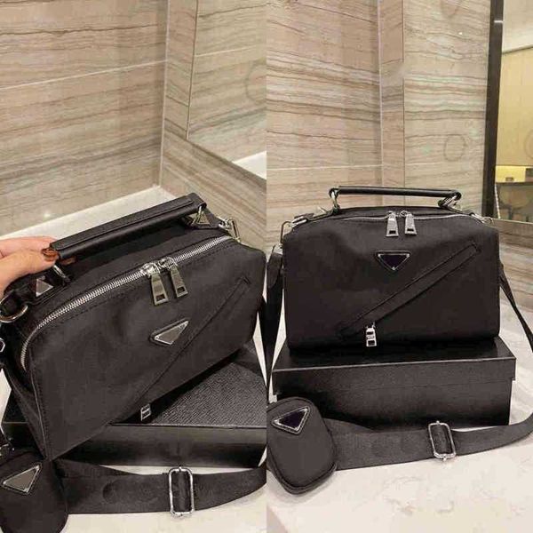 evening bag crossbody fashion designers purse high qulity handbag with coin wallet leather small and light clutch two in one 1021
evening bag crossbody fashion designers purse high qulity handbag with coin wallet leather small and light clutch two in one 1021