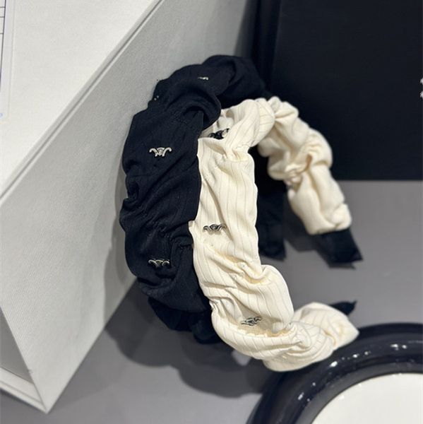 designer headband cel letter white black color women headbands for girls makeup fashion hair bands christmas party accessories, Silver
designer headband cel letter white black color women headbands for girls makeup fashion hair bands christmas party accessories, Silver