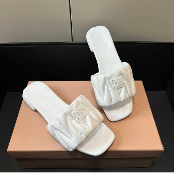 sandals shoes women slide designer mius cool beach slippers for female outerwear in 2023 summer new fashion pleated casual flat bottom flip
sandals shoes women slide designer mius cool beach slippers for female outerwear in 2023 summer new fashion pleated casual flat bottom flip