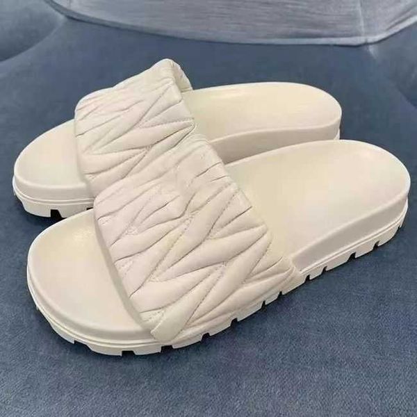 sandals mius beach shoes family women slide designer slippers women's 2023 new style outwear pleated leather thick sole casual versatil
sandals mius beach shoes family women slide designer slippers women's 2023 new style outwear pleated leather thick sole casual versatil