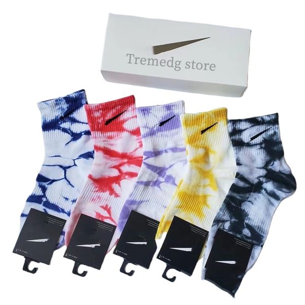 23ss men's designer 5 pairs/box sport socks tie-dye chuck trendy socks sweatabsorb cotton socks hip hop sport mid-tube socks four seaso, Black
23ss men's designer 5 pairs/box sport socks tie-dye chuck trendy socks sweatabsorb cotton socks hip hop sport mid-tube socks four seaso, Black