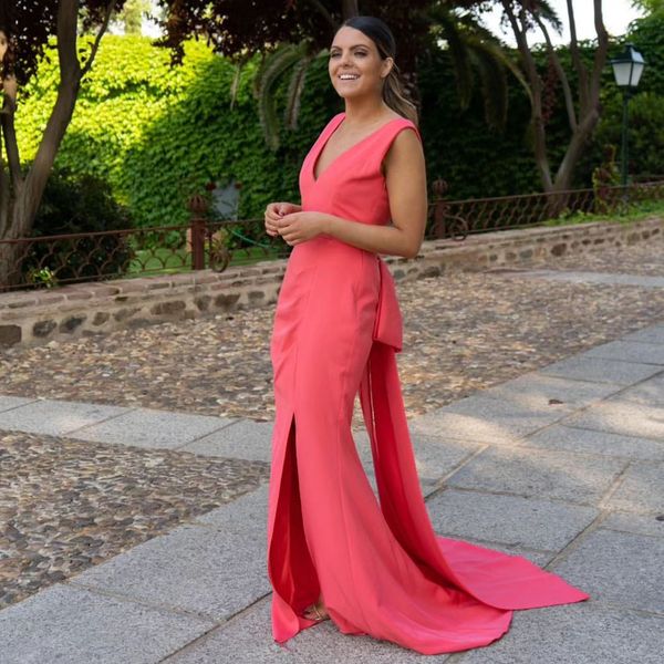 vintage watermelon mermaid evening dresses v cut back bow tie formal prom gown front slit satin robe de soiree, Black;red
vintage watermelon mermaid evening dresses v cut back bow tie formal prom gown front slit satin robe de soiree, Black;red