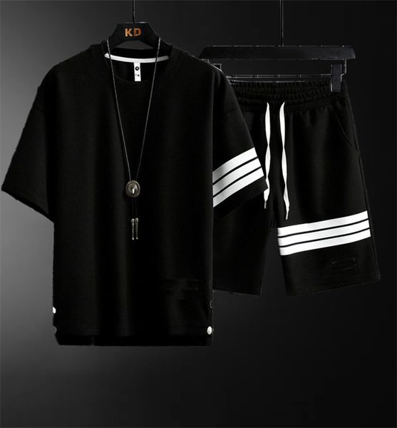 designer mens tracksuits sets jogger sweatshirts sports sporting suit men women short t-shirt pullover designs sportswear z6, Gray
designer mens tracksuits sets jogger sweatshirts sports sporting suit men women short t-shirt pullover designs sportswear z6, Gray