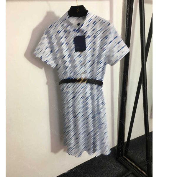 23ss women dress womens designer clothing summer dresses presbytery logo print lapel short-sleeved dress with belt womens clothing a1, Black;gray
23ss women dress womens designer clothing summer dresses presbytery logo print lapel short-sleeved dress with belt womens clothing a1, Black;gray