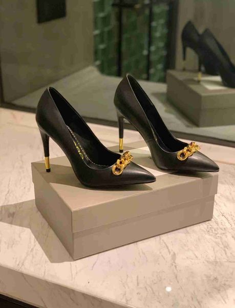 luxury brands high heel dress shoes summer all-day designing sandals bow tie pump suede playful back party lady high heels 35-43, Black
luxury brands high heel dress shoes summer all-day designing sandals bow tie pump suede playful back party lady high heels 35-43, Black