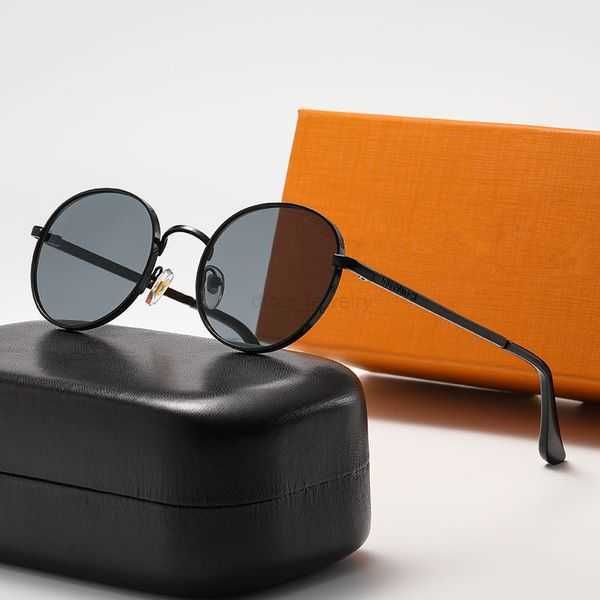 fashion designer able metal oval small frame sunglasses for men and women wild outdoor street pgraphy sunglasses for drivers business sungla, White;black
fashion designer able metal oval small frame sunglasses for men and women wild outdoor street pgraphy sunglasses for drivers business sungla, White;black