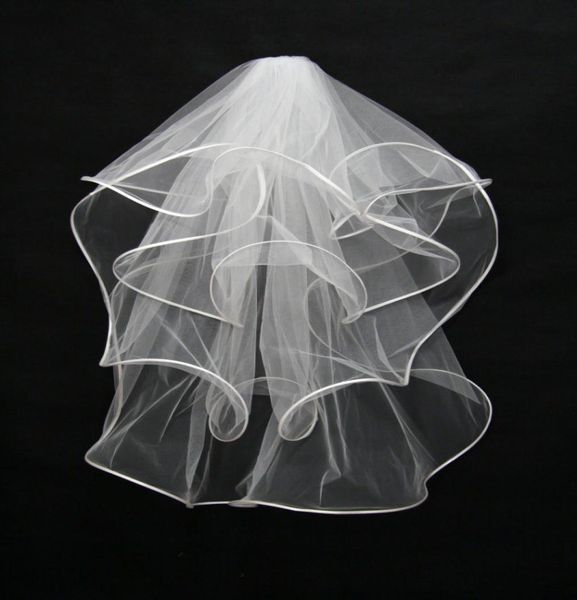 perfect white layers short bridal veils with ribbon edge big wave puffy tulle wedding veil wedding accessory in stock1831982, Black
perfect white layers short bridal veils with ribbon edge big wave puffy tulle wedding veil wedding accessory in stock1831982, Black