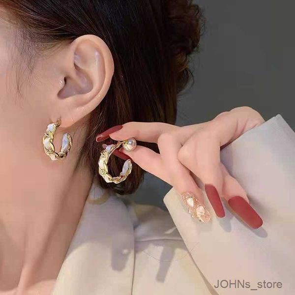stud new french advanced light luxury white chain circle earrings for women fashion earring daily birthday party jewelry gifts r230630, Golden;silver
stud new french advanced light luxury white chain circle earrings for women fashion earring daily birthday party jewelry gifts r230630, Golden;silver