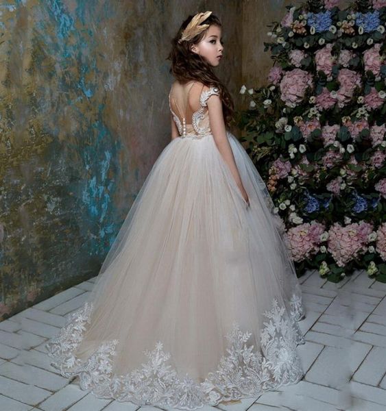 cute 2020 flower girl dresses for weddings ball gown cap sleeves tulle lace crystals long first communion dresses little girl2838898, White;blue
cute 2020 flower girl dresses for weddings ball gown cap sleeves tulle lace crystals long first communion dresses little girl2838898, White;blue