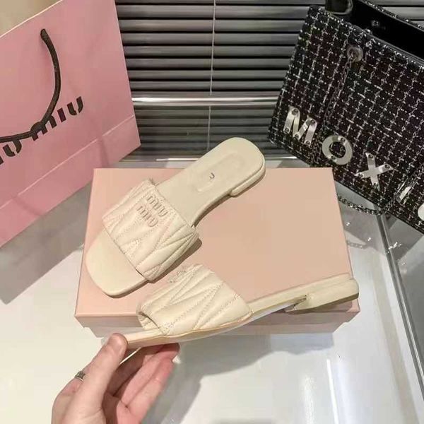 sandals shoes women slide designer mius high beach family genuine leather women's 2023 summer new fashion square flat bottom slippers f
sandals shoes women slide designer mius high beach family genuine leather women's 2023 summer new fashion square flat bottom slippers f