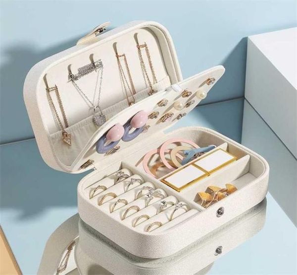 casegrace portable travel pu leather jewelry storage box organizer earring necklace ring jewellery case packaging casket 2111051466232, Black
casegrace portable travel pu leather jewelry storage box organizer earring necklace ring jewellery case packaging casket 2111051466232, Black