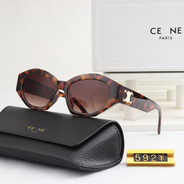 designers sunglasses luxury sunglasses for women goggle summer beach sun glasses retro frame polarized light uv400 with box good, White;black
designers sunglasses luxury sunglasses for women goggle summer beach sun glasses retro frame polarized light uv400 with box good, White;black