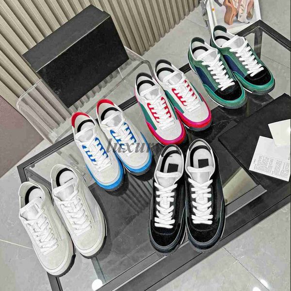 designer casual shoes women suede calf leather sneakers patwork mesh panda shoes solid color lace-up outdoor sneakers, Black
designer casual shoes women suede calf leather sneakers patwork mesh panda shoes solid color lace-up outdoor sneakers, Black