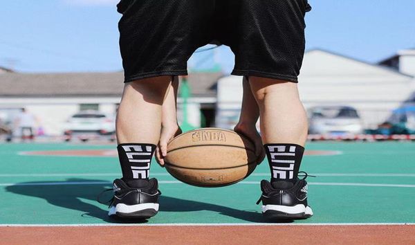 men039s socks elite basketball socks sweat absorbing antiskid and cushioning professional sports socks average size 39449544545, Black
men039s socks elite basketball socks sweat absorbing antiskid and cushioning professional sports socks average size 39449544545, Black