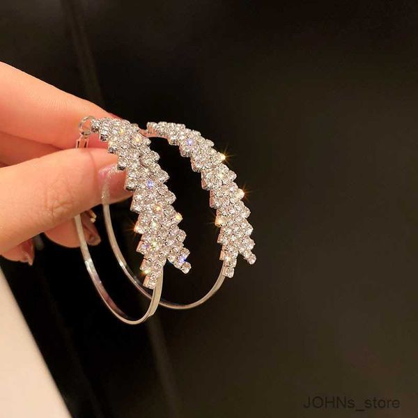 stud elegant new statement earrings geometric big round stud earrings for women crystal luxury wedding gift jewelry r230630, Golden;silver
stud elegant new statement earrings geometric big round stud earrings for women crystal luxury wedding gift jewelry r230630, Golden;silver