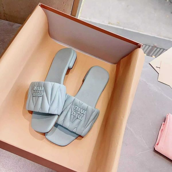 sheepskin shoes women slide designer sandals mius beach pleated square slippers for women's summer new fashion flat bottom outwear casu
sheepskin shoes women slide designer sandals mius beach pleated square slippers for women's summer new fashion flat bottom outwear casu