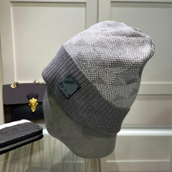 Brand Wool Beanies With Grids Letter Men Women Designer Snow Cap For Winter Hat Keep Warm Skull Caps 19 Colors, L05
Brand Wool Beanies With Grids Letter Men Women Designer Snow Cap For Winter Hat Keep Warm Skull Caps 19 Colors, L05