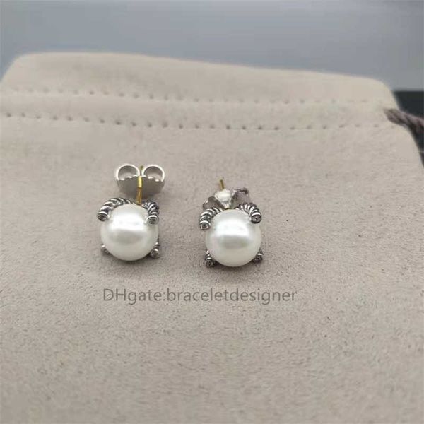 Stud earrings Jewelry free designer luxury bijoux jewelry fashion shipping woman earring Earrings Luxury Pearl High Quality Dy 925 Silver Needle Accessories gifts
Stud earrings Jewelry free designer luxury bijoux jewelry fashion shipping woman earring Earrings Luxury Pearl High Quality Dy 925 Silver Needle Accessories gifts