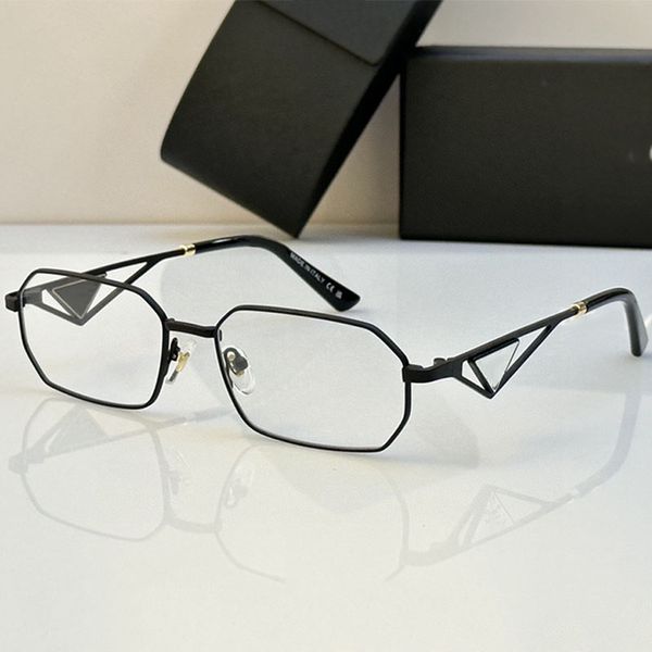 Designer Optics eyeglasses Leisure and fashionable unisex metal frame with oval frame and side hollowed out mirror legs with pattern logo and exquisite box SPR52
Designer Optics eyeglasses Leisure and fashionable unisex metal frame with oval frame and side hollowed out mirror legs with pattern logo and exquisite box SPR52