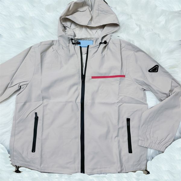 Jackets Men's Casual Mens Jacket Coat Caps Luxury designer bomber jacket High quality Letter Red Striped Autumn Fashion Outdoor Hoodies Coats Triangle Badge O4YD
Jackets Men's Casual Mens Jacket Coat Caps Luxury designer bomber jacket High quality Letter Red Striped Autumn Fashion Outdoor Hoodies Coats Triangle Badge O4YD