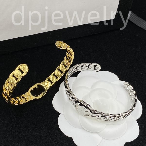 2023 Designer Charm Bracelets Rose Insert Pink Crystal Fashion Luxury Simple Versatile Copper Bracelet Gifts for Women
2023 Designer Charm Bracelets Rose Insert Pink Crystal Fashion Luxury Simple Versatile Copper Bracelet Gifts for Women
