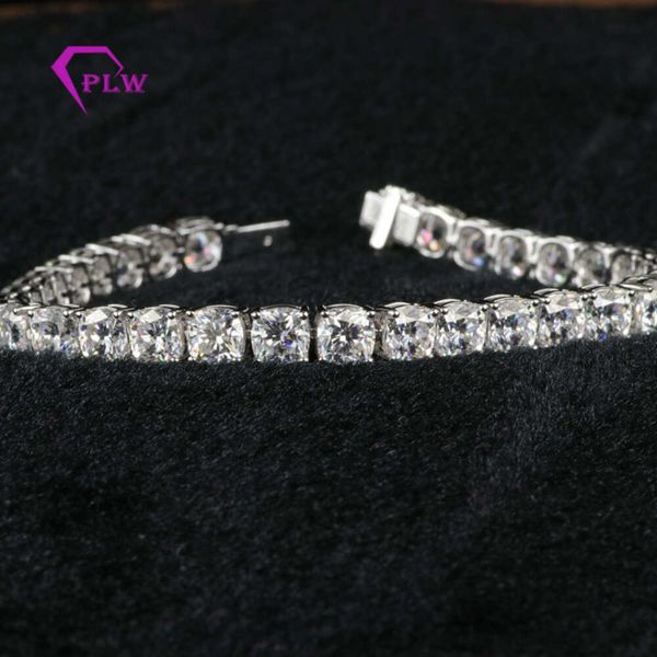 2019 New 14k White Gold Moissanite Tennis Bracelet for Women
2019 New 14k White Gold Moissanite Tennis Bracelet for Women