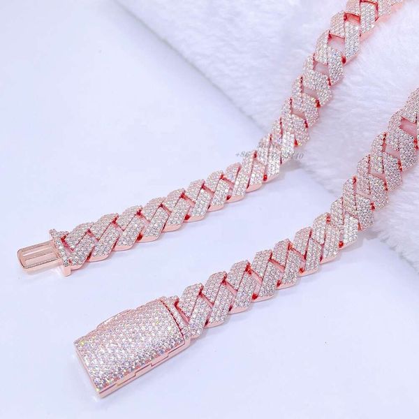 Hiphop Jewelry 15Mm Width 3Row Moissanite Diamond 20Inches Cuban Chain Cuban Link Chain Sier Cuban Chain Necklace
Hiphop Jewelry 15Mm Width 3Row Moissanite Diamond 20Inches Cuban Chain Cuban Link Chain Sier Cuban Chain Necklace