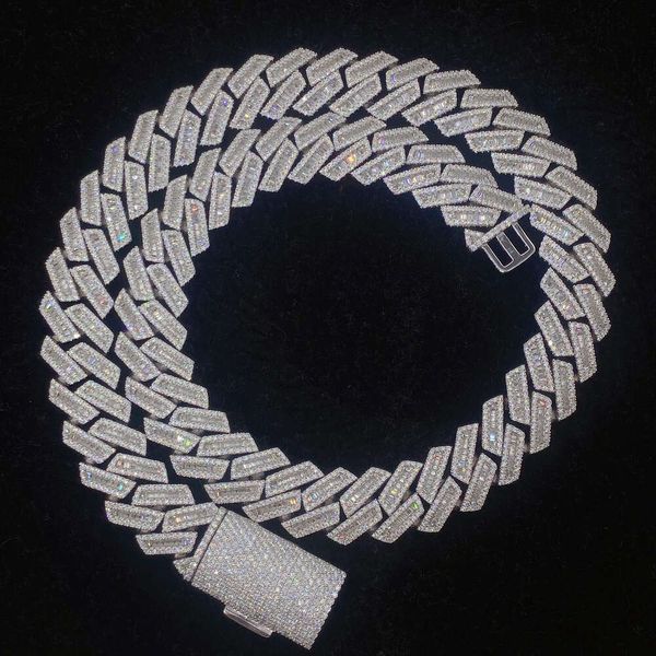 Fine Jewelry Hip Hop New Design Bling Miami Iced Out Baguette Fashion Diamond Cuban Link Chain Necklace
Fine Jewelry Hip Hop New Design Bling Miami Iced Out Baguette Fashion Diamond Cuban Link Chain Necklace