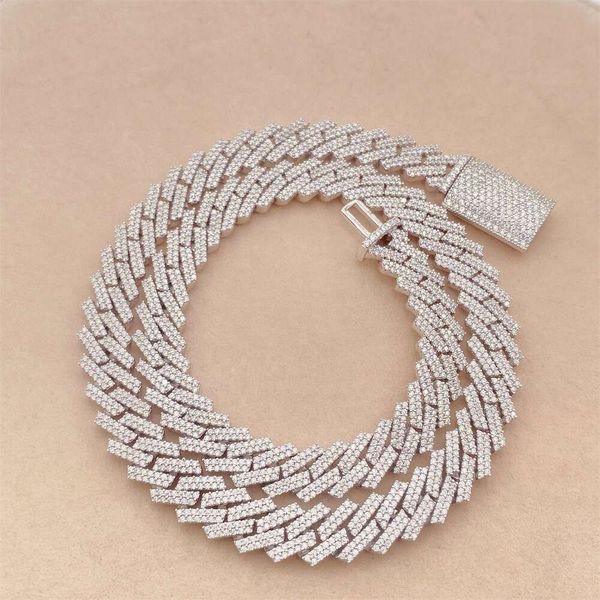 Hip Hop Charm Jewelry Bracelet Necklace Diamond 24" 10Mm Moissanite Cuban Link Chain For Pendant
Hip Hop Charm Jewelry Bracelet Necklace Diamond 24" 10Mm Moissanite Cuban Link Chain For Pendant