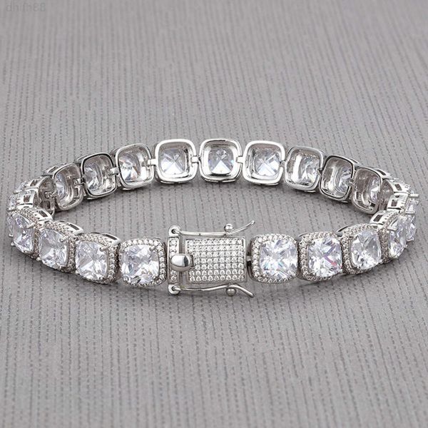 2023 New Design Cluster Cuban Link Bracelet Round Shape Cluster Cuban Bracelet for Men
2023 New Design Cluster Cuban Link Bracelet Round Shape Cluster Cuban Bracelet for Men