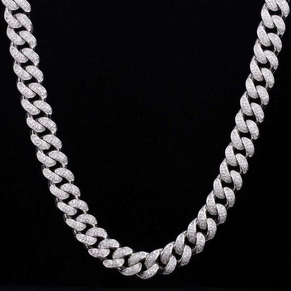 Custom Hot Sale Sterling 925 Silver Hip Hop 20mm Cuban Chain Moissanite Diamond Iced Out Necklace
Custom Hot Sale Sterling 925 Silver Hip Hop 20mm Cuban Chain Moissanite Diamond Iced Out Necklace