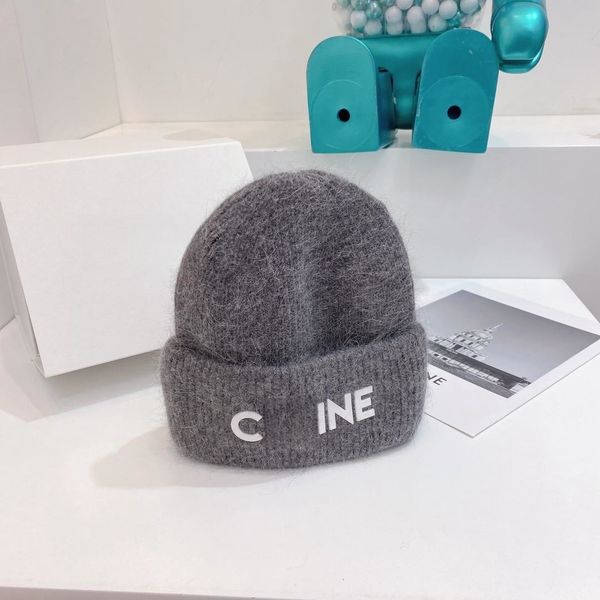 Skull Men's Winter Women's Caps Cap Fashion Trend Letters Hat Female Fur Pom Warm Girl Bea Bonnet Designer Beanie, Red
Skull Men's Winter Women's Caps Cap Fashion Trend Letters Hat Female Fur Pom Warm Girl Bea Bonnet Designer Beanie, Red