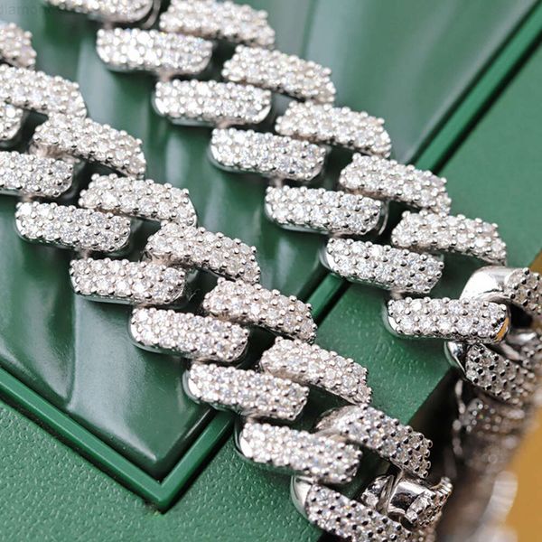 925 Sterling Silver 10mm --18mm Wide 2 Rows Moissanite Diamond Necklace Cuban Link Hip Hop Chains for Man
925 Sterling Silver 10mm --18mm Wide 2 Rows Moissanite Diamond Necklace Cuban Link Hip Hop Chains for Man