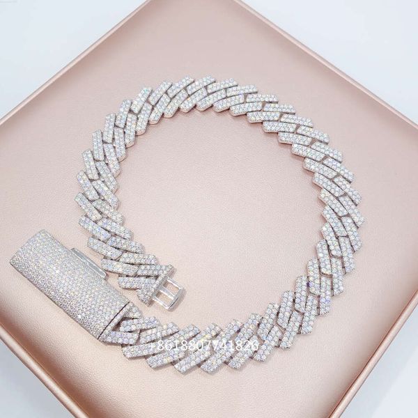 Moissanite Hip Hop Jewelry S925 Sterling Silver with Moissanite Diamond 18mm Prong Cuban Link Chain