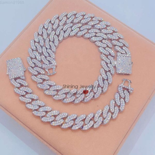 23mm Hip Hop White Gold Plated Sterling Silver 925 Iced Out Moissanite Diamond Miami Cuban Chain
23mm Hip Hop White Gold Plated Sterling Silver 925 Iced Out Moissanite Diamond Miami Cuban Chain